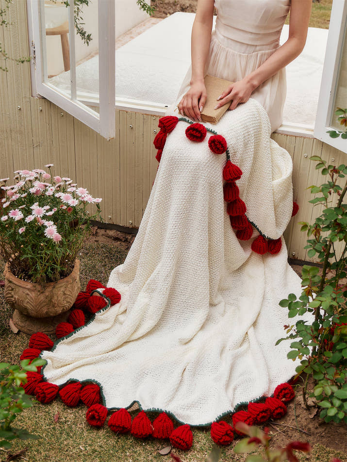 Lè Bouquet Blanket